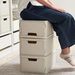 GROOFOO Lot De 2 Pliable Bote De Rangement Avec Couvercle,43.8x33x24.5cm Boite De Rangement Plastique Caisse De Rangement Avec Poignée,Empilables Tissé Panier De Rangement Pour Vêtements,Jouets,Livre -Mottetch Boutique 71188923 3