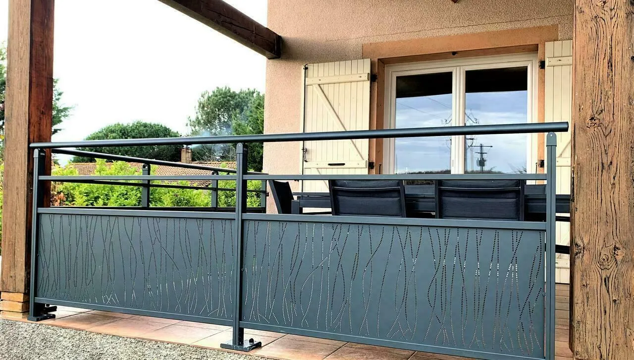 Mottetch Boutique -Mottetch Boutique garde corps alu ksm 4.jpg.jpg